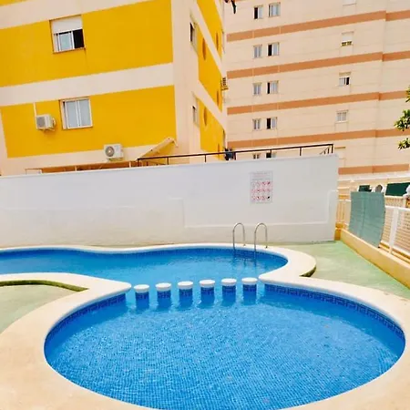 Apartament Carlos 托雷维耶哈
